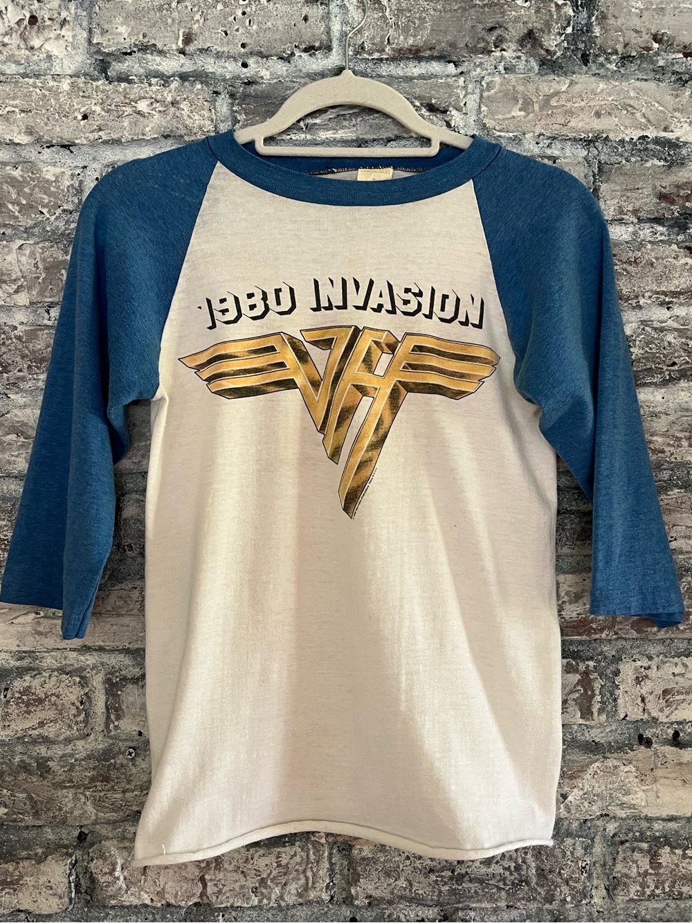 Van Halen Vintage Daydreamer Raglan '1980 World Invasion' Graphic Concert Tee